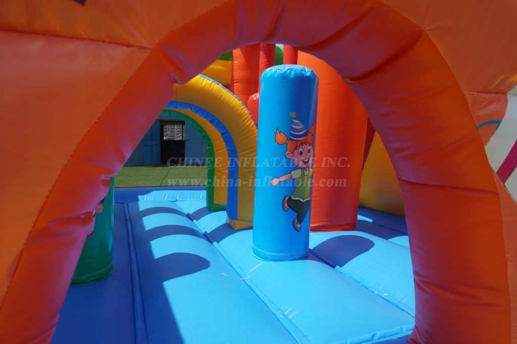 T2-4092 Birthdays Party Bouncy Castle With Slide